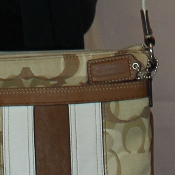 Coach Crossbody Shoulder brown white  messenger leather trim   bag 8.5"x7.5" - Picture 6 of 6